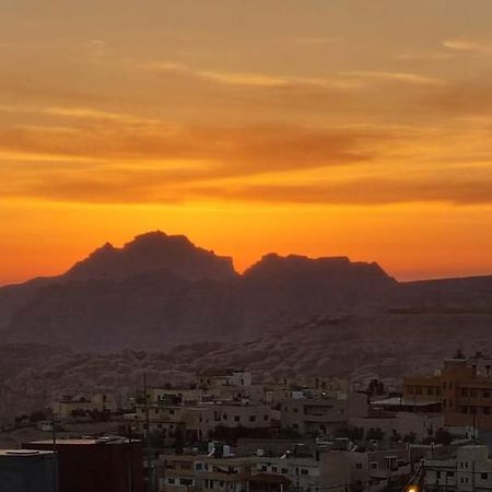 Petra Sunset Bed & Breakfast Bed and Breakfast Wadi Musa Exteriör bild